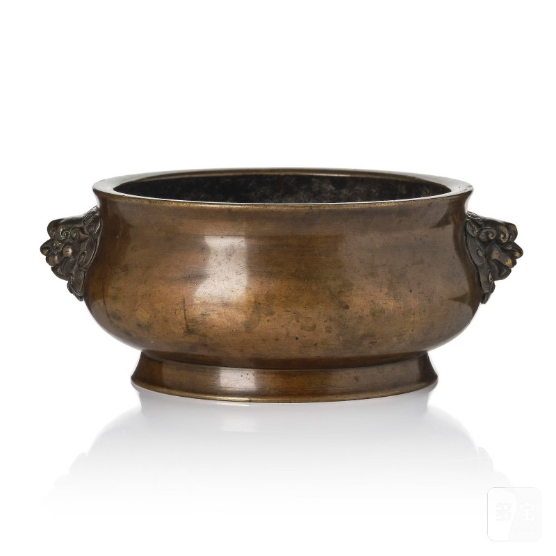 A bronze censer,